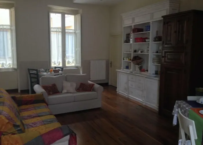 Luca Giordano N6 4* 나폴리