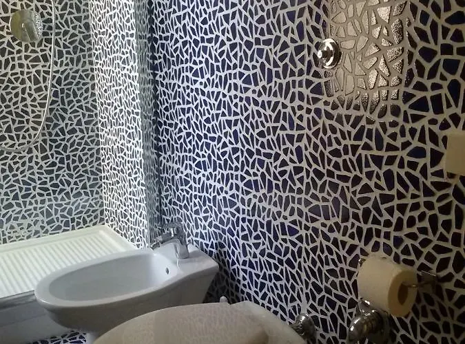 Luca Giordano N6 4* 나폴리