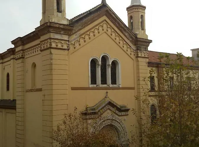 Luca Giordano N6 Nocleg ze śniadaniem 4*