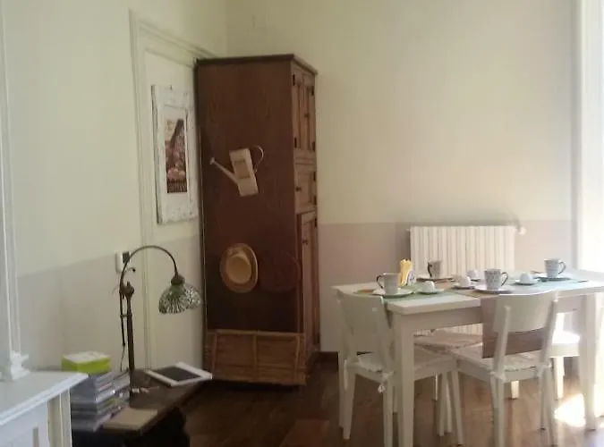 Luca Giordano N6 4* نابولي