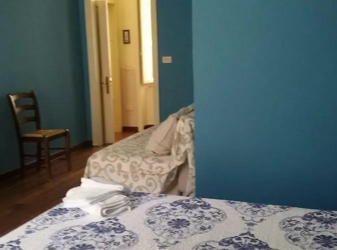 Luca Giordano N6 4* Napels